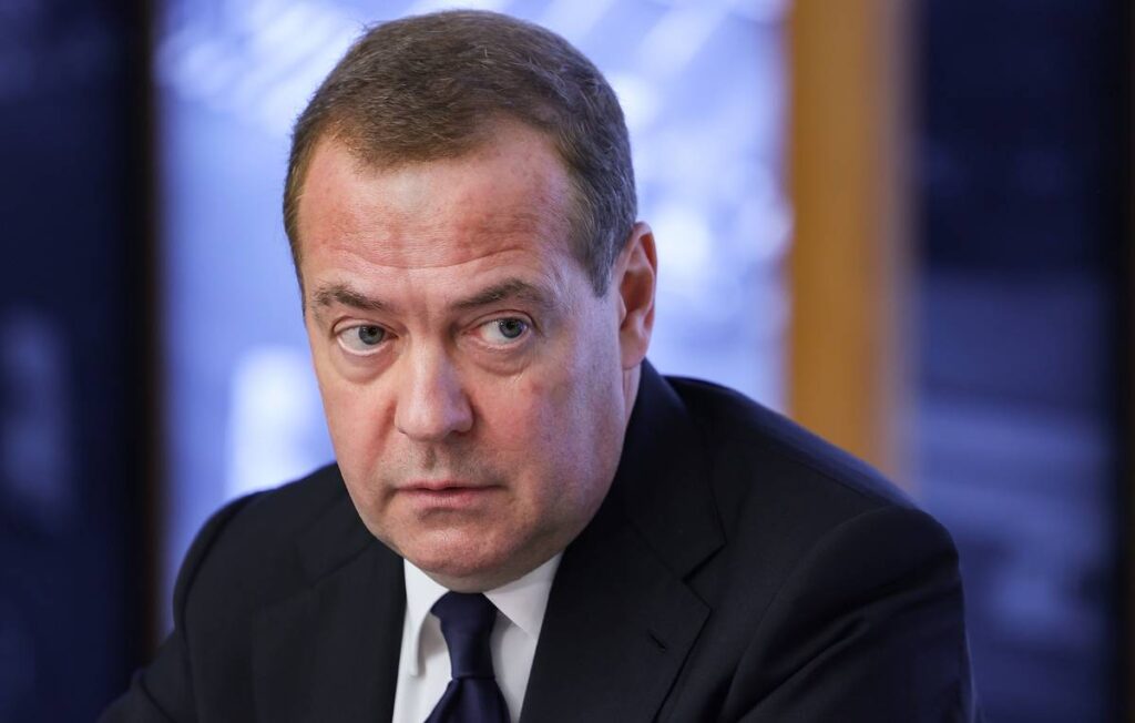 Medvedev says both Israel, Iran should abandon their nuclear programs – World